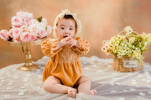 国内五个月私人代生小孩吐奶的原因与应对